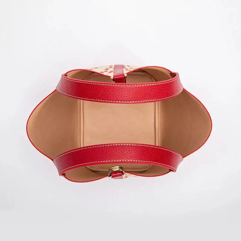 Elegant Large Capacity Tote Bag for Women